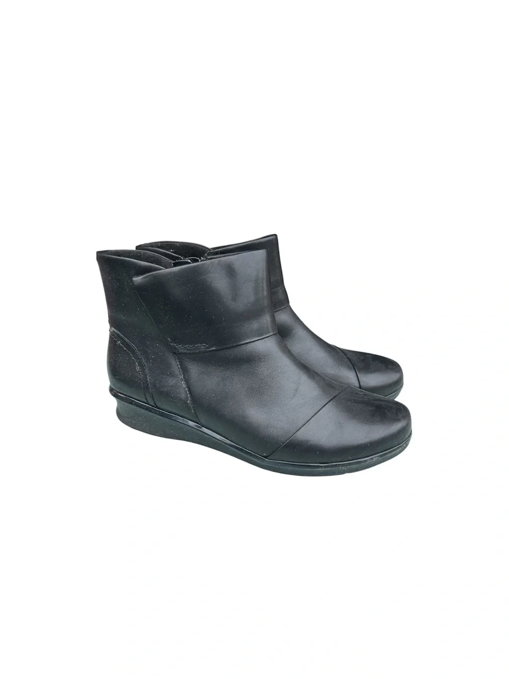 Clarks Leather Ankle Boots Minimalist Black Comfort Zip Low Heel Everyday 9.5 W